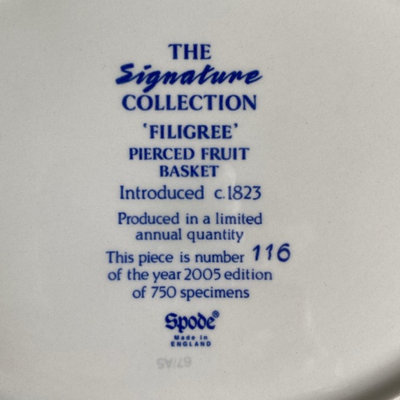 Limited Edition Pierced Fruit Basket - Spode Blue Room Signature Collection - Picture 8 of 10
